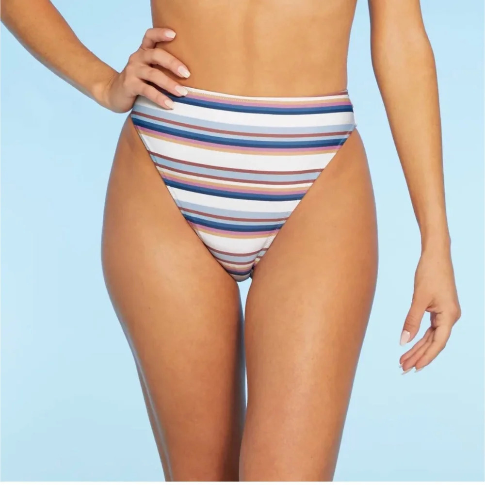 Shade & Shore Women’s High Waist High Leg Bikini Bottom NWT! Medium
